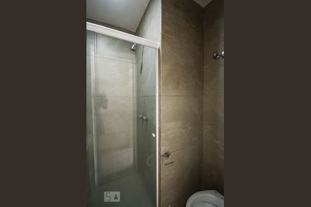 Apartamento à venda com 90m², 2 quartos e 1 vaga Apartamento à venda com 90m², 2 quartos e 1 vagaBanheiro Social