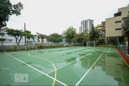 Apartamento à venda com 90m², 2 quartos e 1 vaga Apartamento à venda com 90m², 2 quartos e 1 vagaÁrea comum - Quadra