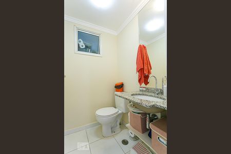 Apartamento à venda com 70m², 3 quartos e 1 vaga Apartamento à venda com 70m², 3 quartos e 1 vagaLavabo