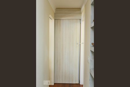 Apartamento à venda com 70m², 3 quartos e 1 vaga Apartamento à venda com 70m², 3 quartos e 1 vagaCorredor