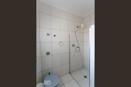 Banheiro de casa à venda com 2 quartos, 200m² em Jardim Monte Kemel, São Paulo