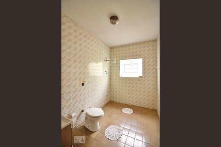 Casa à venda com 125m², 4 quartos e 4 vagasBanheiro Social 2