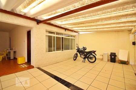 Casa à venda com 125m², 4 quartos e 4 vagasGaragem