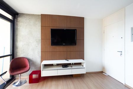 Sala/Cozinha de apartamento para alugar com 1 quarto, 40m² em Indianópolis, São Paulo