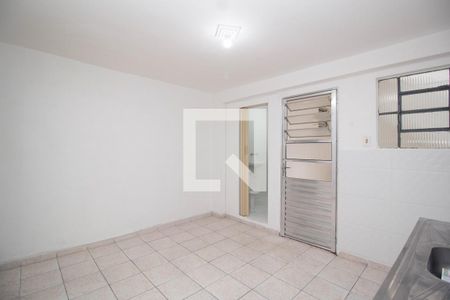 Sala/ Cozinha de casa para alugar com 1 quarto, 45m² em Vila Zat, São Paulo