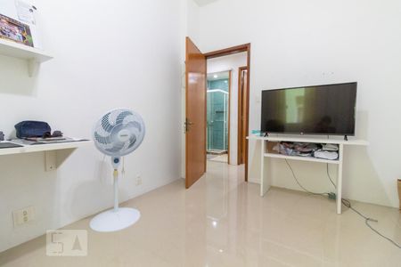 Apartamento à venda com 80m², 2 quartos e 1 vaga Apartamento à venda com 80m², 2 quartos e 1 vagaQuarto