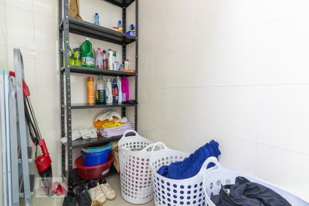 Apartamento à venda com 80m², 2 quartos e 1 vaga Apartamento à venda com 80m², 2 quartos e 1 vagaÁrea de Serviço