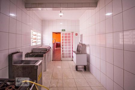 Casa à venda com 688m², 1 quarto e 13 vagasCozinha