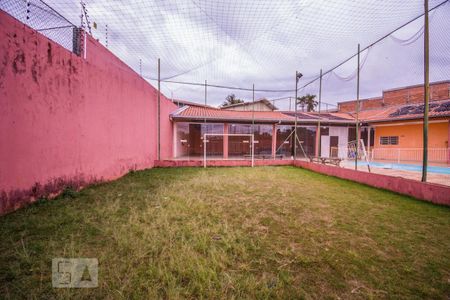Casa à venda com 688m², 1 quarto e 13 vagasQuadra Esportiva
