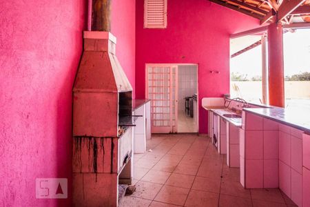 Casa à venda com 688m², 1 quarto e 13 vagasChurrasqueira