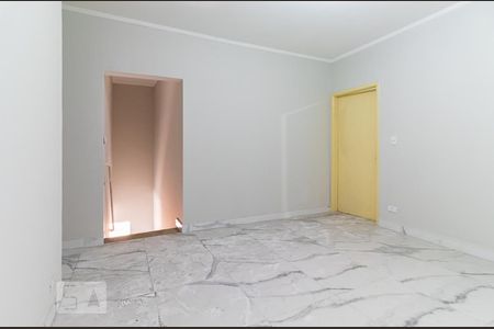 Sala de apartamento para alugar com 3 quartos, 70m² em Jardim Cidália, São Paulo