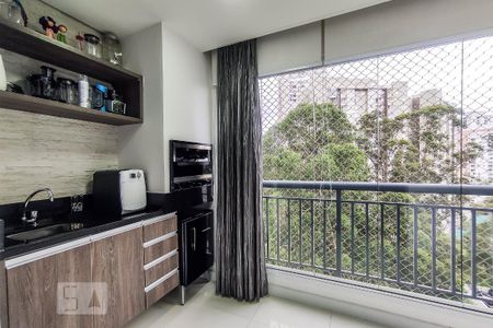 Apartamento à venda com 87m², 2 quartos e 2 vagasVaranda