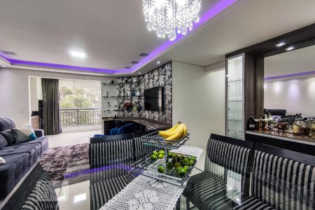 Apartamento à venda com 87m², 2 quartos e 2 vagasSala