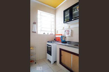 Cozinha de apartamento à venda com 2 quartos, 90m² em Centro Histórico, Porto Alegre