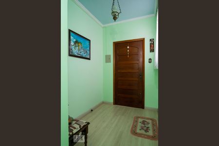 Apartamento à venda com 90m², 2 quartos e sem vaga Apartamento à venda com 90m², 2 quartos e sem vagaHall de Entrada