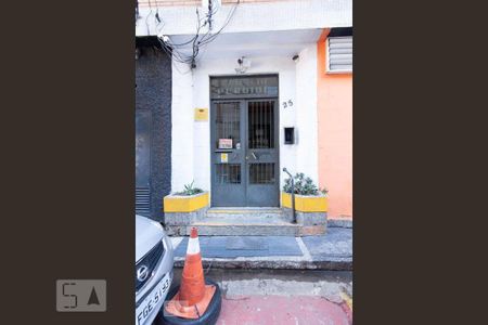 Apartamento para alugar com 90m², 2 quartos e sem vagaFachada