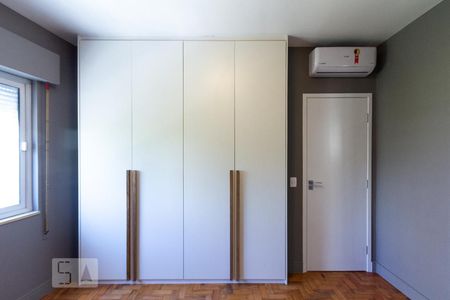 Apartamento para alugar com 90m², 2 quartos e sem vagaSuíte