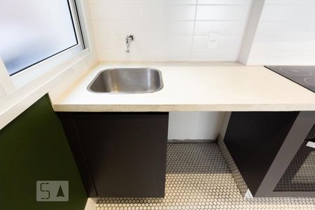 Apartamento para alugar com 90m², 2 quartos e sem vagaTanque