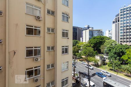 Vista de apartamento para alugar com 2 quartos, 90m² em Jardim Europa, São Paulo