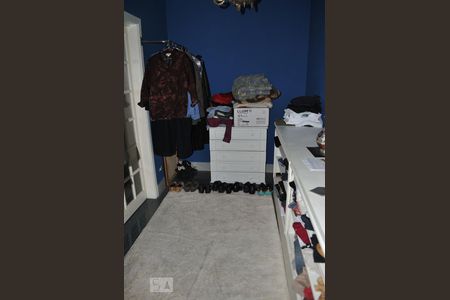 Casa à venda com 300m², 3 quartos e 3 vagasQuarto 1 - Closet