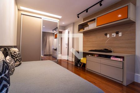 Apartamento à venda com 341m², 4 quartos e 2 vagasQuarto 3
