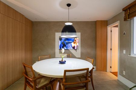 Apartamento à venda com 341m², 4 quartos e 2 vagasCozinha