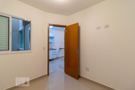 Quarto 2 de casa de condomínio para alugar com 2 quartos, 36m² em Vila Paiva, São Paulo