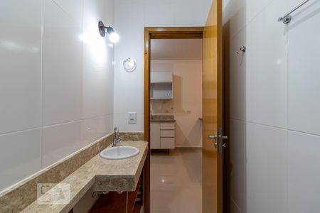 Casa de condomínio para alugar com 36m², 2 quartos e sem vagaBanheiro