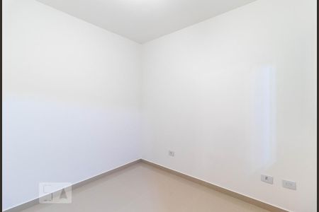 Quarto 2 de casa de condomínio para alugar com 2 quartos, 36m² em Vila Paiva, São Paulo