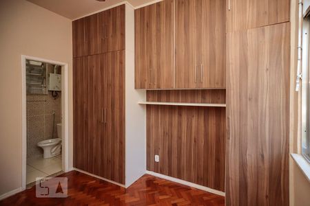 Apartamento à venda com 38m², 1 quarto e 1 vagaQuarto