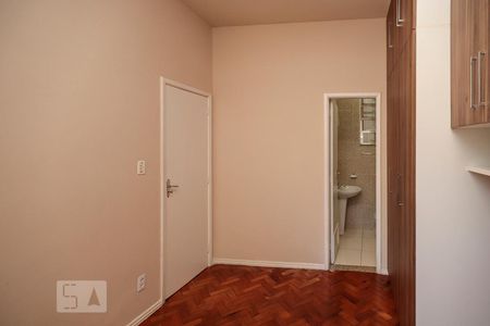 Apartamento à venda com 38m², 1 quarto e 1 vagaQuarto