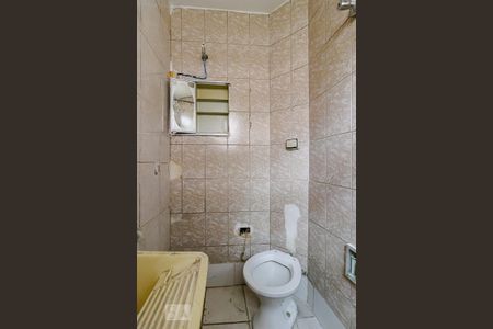 Apartamento à venda com 35m², 1 quarto e sem vaga Apartamento à venda com 35m², 1 quarto e sem vagaBanheiro e Área de Serviço