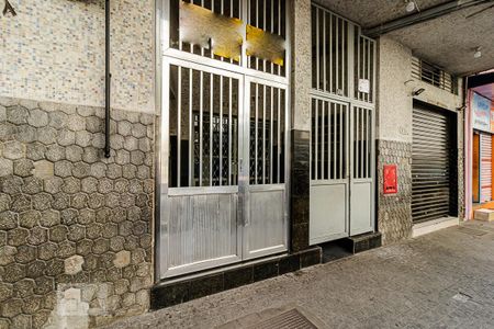 Apartamento à venda com 35m², 1 quarto e sem vaga Apartamento à venda com 35m², 1 quarto e sem vagaFachada