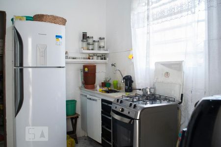 Casa à venda com 100m², 2 quartos e 1 vagacozinha