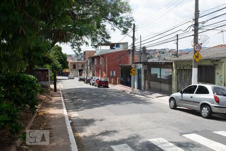 Casa à venda com 100m², 2 quartos e 1 vagavista rua