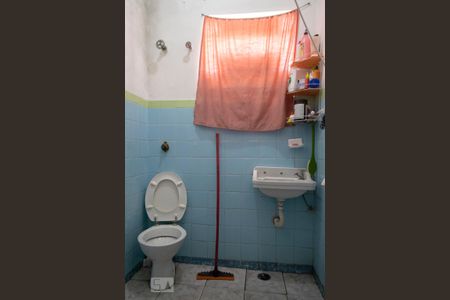 Casa à venda com 100m², 2 quartos e 1 vagabanheiro