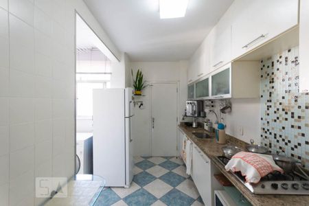 Apartamento para alugar com 102m², 2 quartos e 1 vagaCozinha
