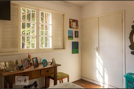 Casa à venda com 70m², 2 quartos e 2 vagasQuarto 1