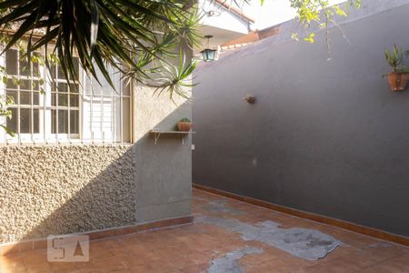 Casa à venda com 70m², 2 quartos e 2 vagasGaragem