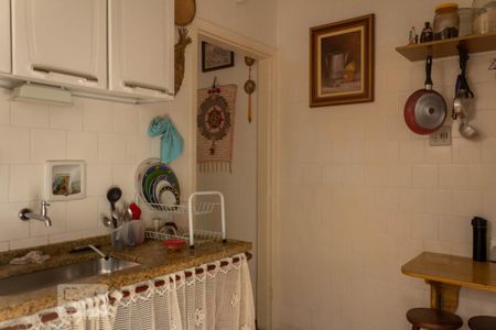 Casa à venda com 70m², 2 quartos e 2 vagasCozinha