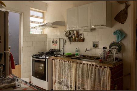 Casa à venda com 70m², 2 quartos e 2 vagasCozinha