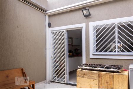 Casa à venda com 200m², 3 quartos e 2 vagas Casa à venda com 200m², 3 quartos e 2 vagasÁrea de Serviço
