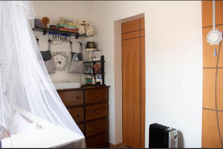 Casa à venda com 200m², 3 quartos e 2 vagas Casa à venda com 200m², 3 quartos e 2 vagasSuíte 1