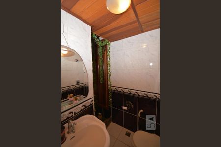 Casa para alugar com 196m², 3 quartos e 2 vagasLavabo