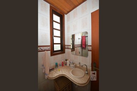 Casa para alugar com 196m², 3 quartos e 2 vagasBanheiro da Suíte