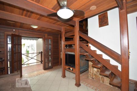 Casa para alugar com 3 quartos, 196m² em Vila Valqueire, Rio de Janeiro
