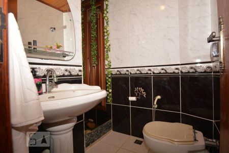 Casa para alugar com 196m², 3 quartos e 2 vagasLavabo