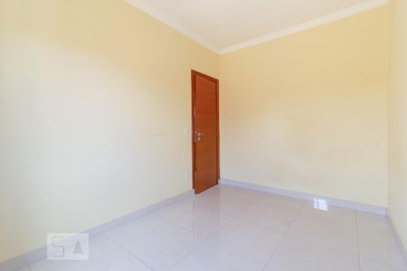Quarto 2 de apartamento para alugar com 2 quartos, 51m² em Heliópolis, Belo Horizonte