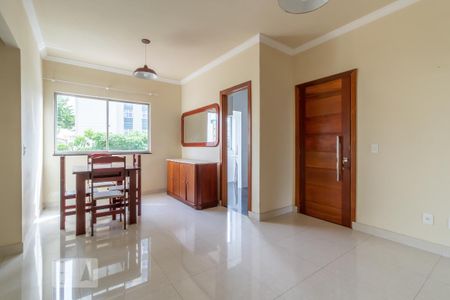 Sala de apartamento para alugar com 2 quartos, 51m² em Heliópolis, Belo Horizonte