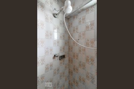 Banheiro de kitnet/studio para alugar com 1 quarto, 32m² em Vila Nova Conceição, São Paulo